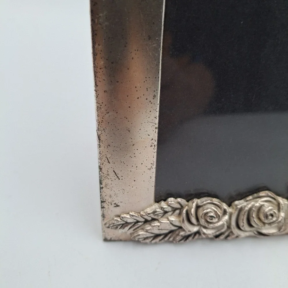 Vintage Silver Tone Metal Rose Picture Frame Ornate Floral 3.5x5‎ Tabletop Easel